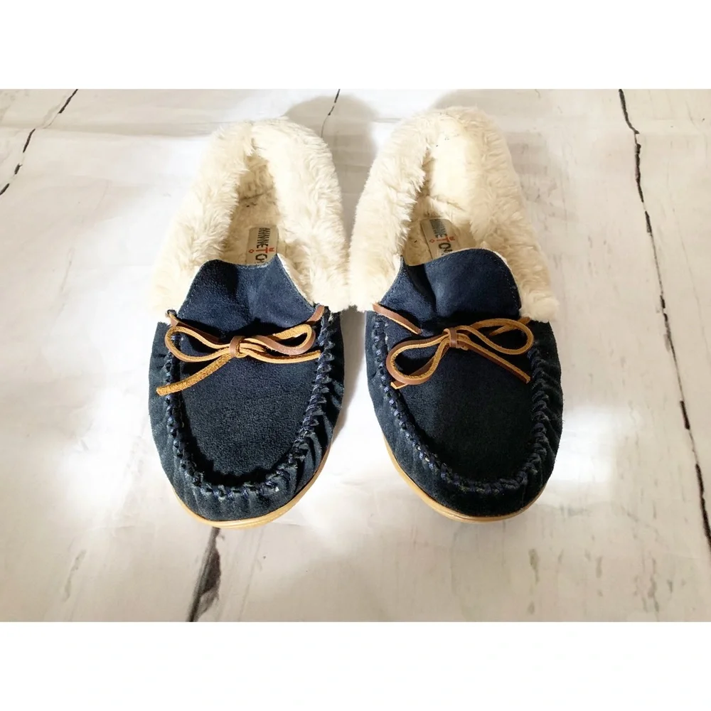 Minnetonka Blue Slippers Shoes Size 9 - Picture 2 of 12